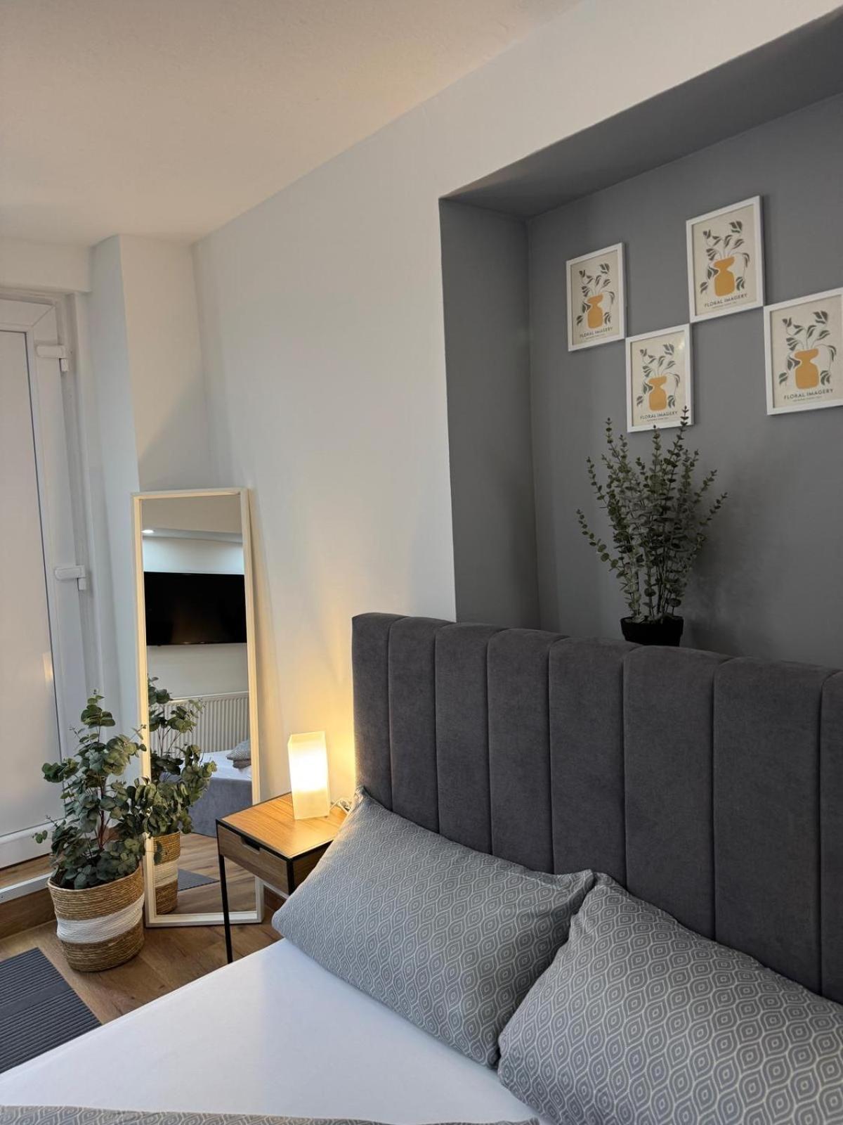 M & E * Bad Mergentheim